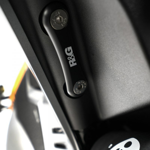 R&G hintere Fußrastenabdeckung passend für Moto Guzzi V100 Mandello / Stelvio