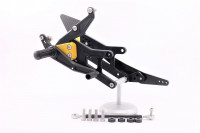 MG Biketec Fußrastenanlage passend für Yamaha YZF-R1 2004-2006 mit ABE MG Biketec Fußrastenanlage passend für Yamaha YZF-R1 2004-2006 mit ABE