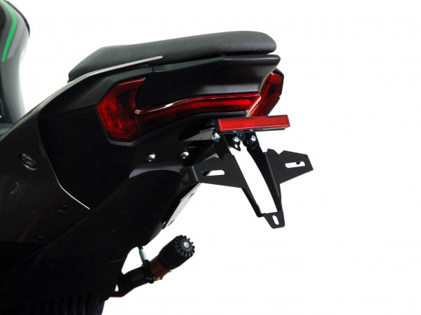 Kennzeichenhalter IQ4 für Kawasaki Z900 | Z900 SE (2025-2026)