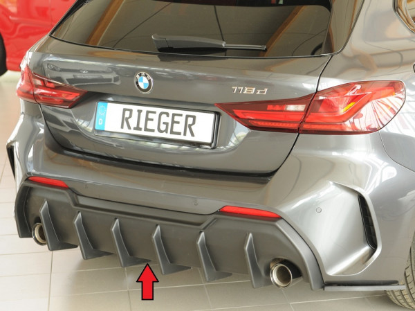 Rieger Heckeinsatz matt schwarz für BMW 1er F40 (F1H) Schrägheck / 4-tür. 07.19-