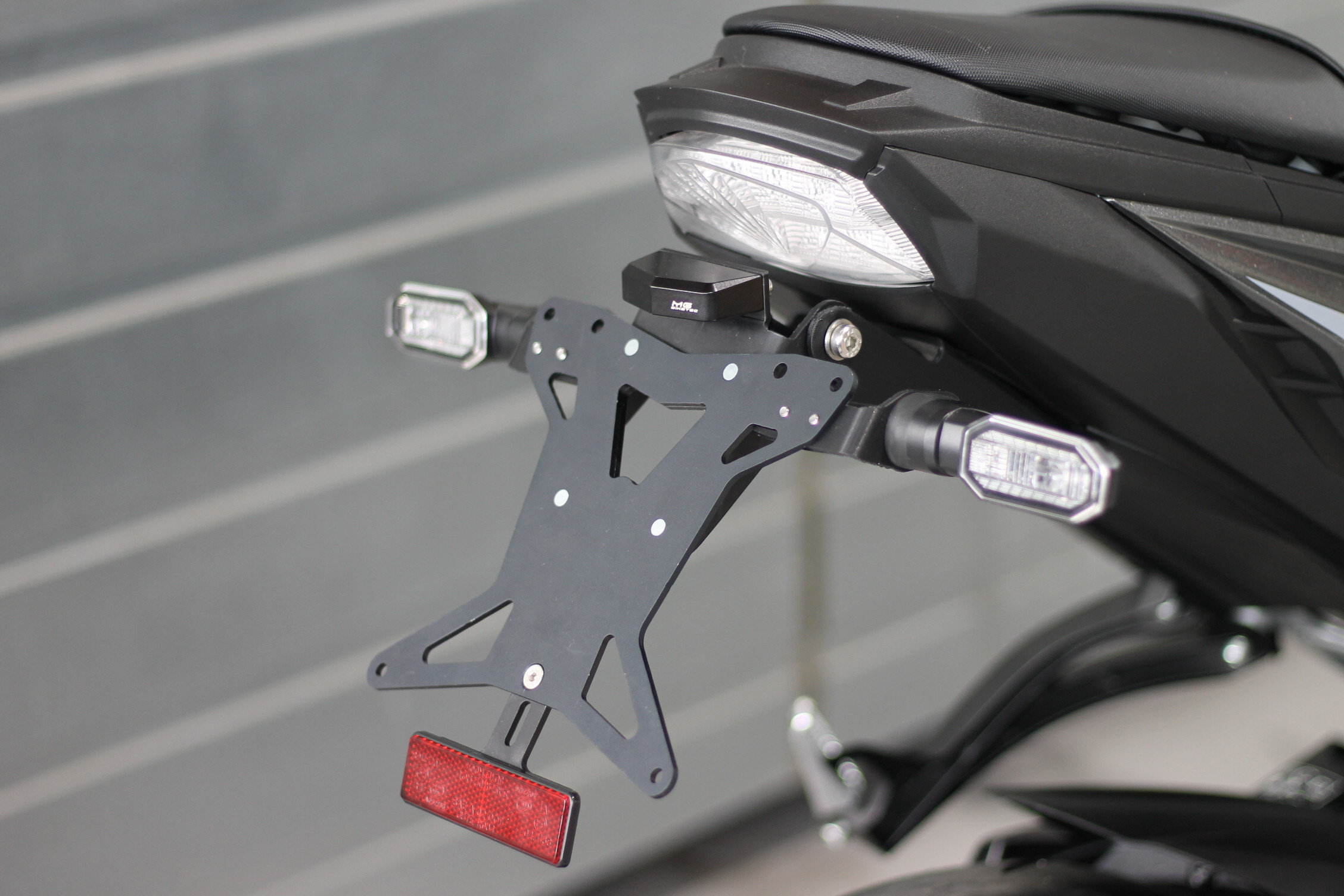 MG Biketec Kennzeichenhalter für Suzuki GSX-S 1000 ab 2021, Kennzeichenhalter, Verkleidung, Motorrad Tuning