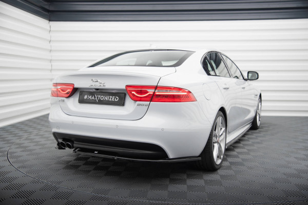 Heck Ansatz Flaps Diffusor Für Jaguar XE R-Sport X760 Schwarz Hochglanz