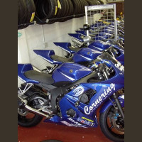 R&G Racing Sturzpads vorn passend für Yamaha YZF R6 2003-2005 R&G Racing Sturzpads vorn passend für Yamaha YZF R6 2003-2005