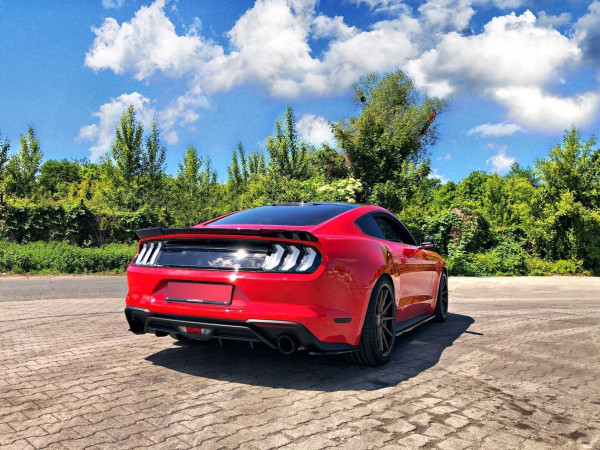 Seitenschweller Ansatz Für Ford Mustang Mk. 6 Facelift Schwarz Hochglanz