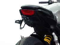 Kennzeichenhalter IQ1 passend für Honda CB650R (2021–2025) Kennzeichenhalter IQ1 passend für Honda CB650R (2021–2025)