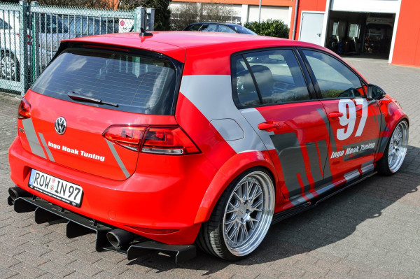 Gefräster Heckansatz mit Seitenteilen für VW Golf 7 GTI