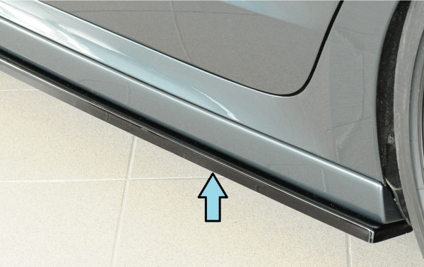 Rieger Seitenschweller links ansatz glanz schwarz für Skoda Octavia RS (NX) Lim. 07.20-