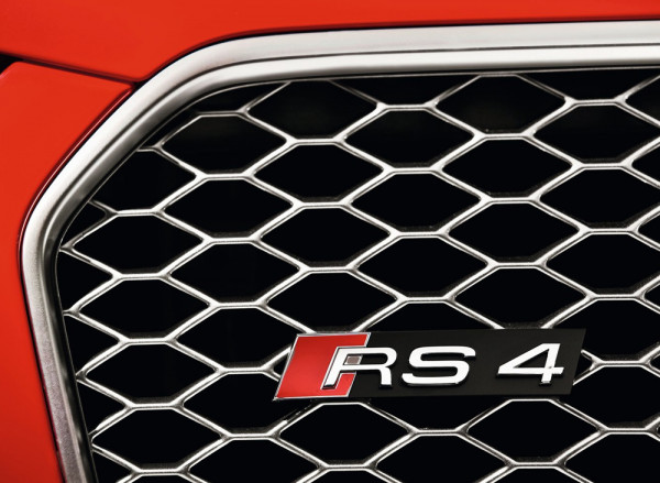 Audi RS4-Logo (B8) für Audi RS4 (B8) Avant 09.12- (ab Facelift)