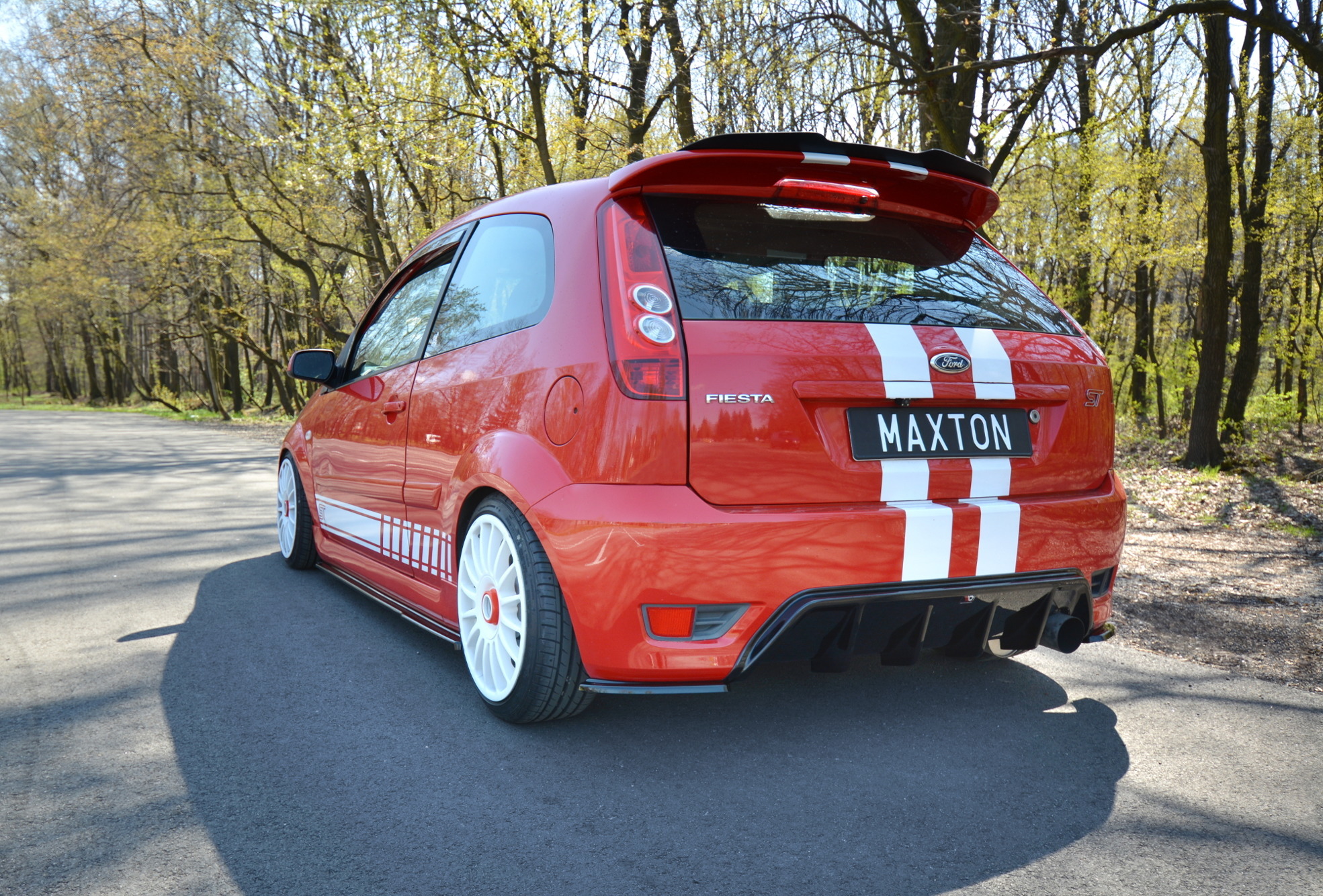 Diffusor Heck Ansatz Passend Fur Ford Fiesta St Mk6 Schwarz Matt Heckdiffusor Heckansatze Aerodynamik Auto Tuning Tuning Parts24 De