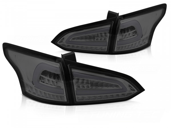LED-Rückleuchten getönt mit Sequenz-Blinker passend für Ford Focus Mk3 SW 11–18