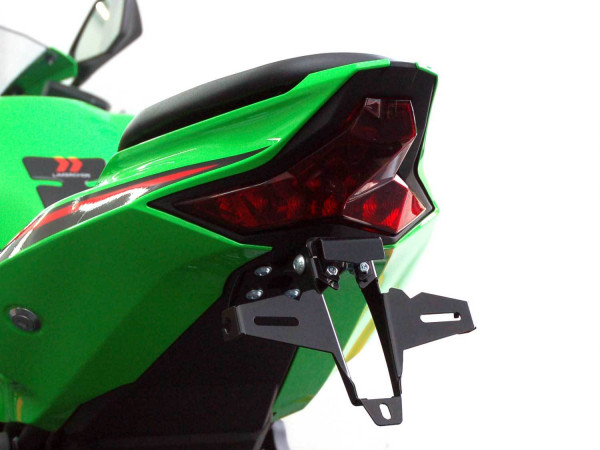 Kennzeichenhalter IQ1 für Kawasaki ZX-4RR (2024-2025)