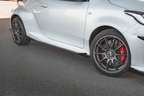 Street Pro Seitenschweller Ansatz Für + Flaps Toyota GR Yaris Mk4 Schwarz Hochglanz