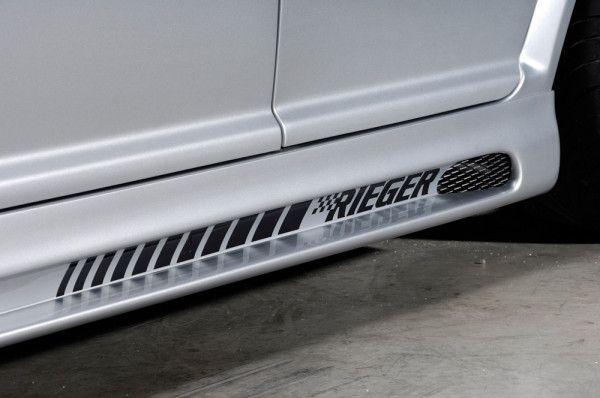 Rieger Seitenschweller links matt schwarz für VW Golf 4 5-tür. 10.97-03