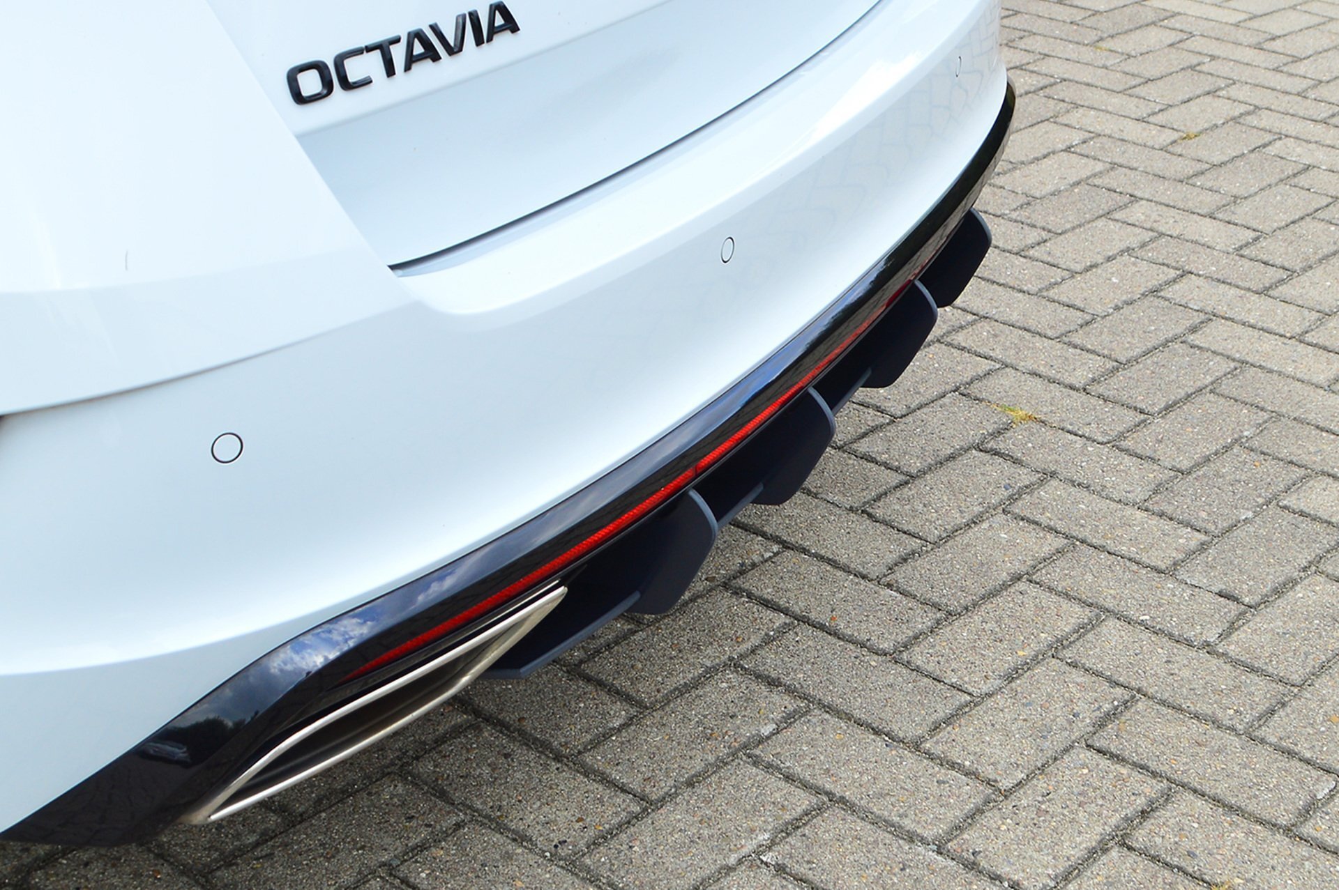 Heckansatz aus ABS für Skoda Octavia RS NX ab Bj.2020-, Heckansätze, Aerodynamik, Auto Tuning