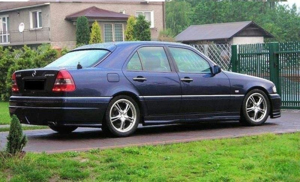 Seitenschweller MERCEDES W202