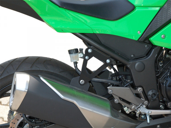 Auspuffhalter passend für Kawasaki Ninja 300 R (2013-2017)