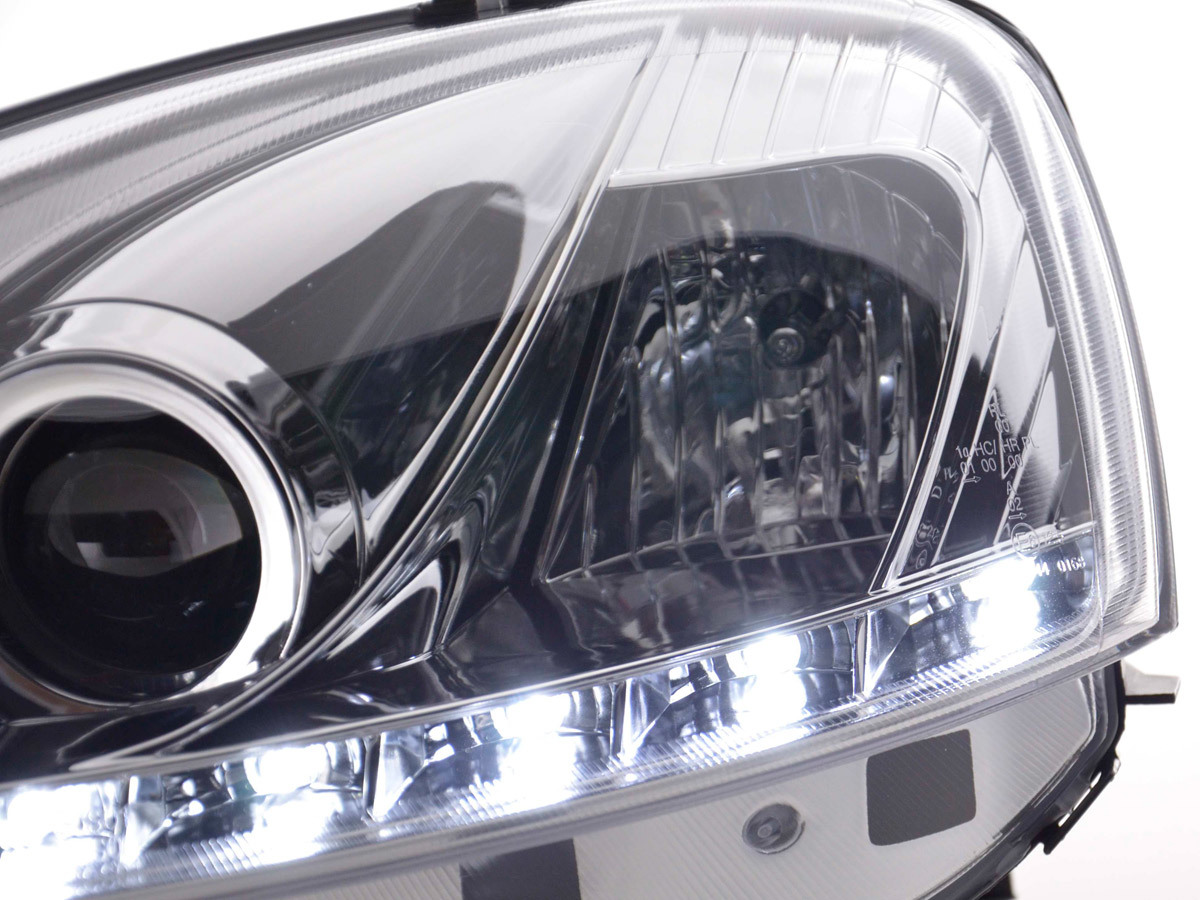Scheinwerfer mit LED für Opel Corsa C in Chrom
