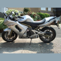 R&G Racing Sturzpads No Cut passend für Kawasaki ER6-F 650 R bis 2008 R&G Racing Sturzpads No Cut passend für Kawasaki ER6-F 650 R bis 2008