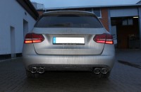 FOX Endschalldämpfer passend für Mercedes C-Klasse 205 Limousine/T-Modell – 2x115x85 Typ 32 rechts/l FOX Endschalldämpfer passend für Mercedes C-Klasse 205 Limousine/T-Modell – 2x115x85 Typ 32 rechts/l