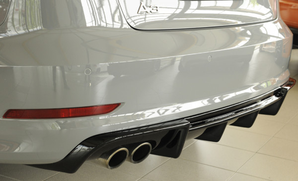 Rieger Heckeinsatz glanz schwarz für Audi A3 (8V) 5-tür. (Limousine 8VS) 07.12-08.16 (bis Facelift)