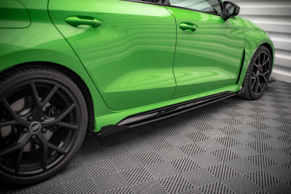 Street Pro Seitenschweller Ansatz Für + Flaps Audi RS3 Limousine 8Y Schwarz Hochglanz