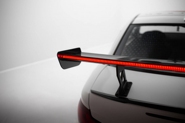 Carbon Spoiler With Internal Brackets Uprights V.1 + LED BMW 1er M E82