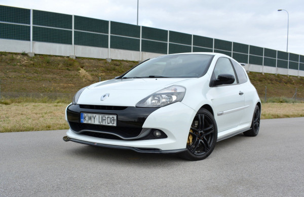 Front Ansatz V.1 passend für Renault Clio MK3 RS Facelift