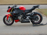 Auspuffabdeckung passend für BMW S1000R (2017–2020) Auspuffabdeckung passend für BMW S1000R (2017–2020)