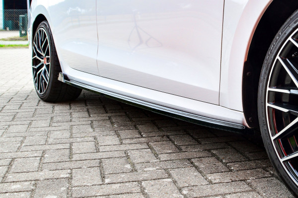 Cup Seitenschweller mit Wing hinten für Skoda Octavia RS NX